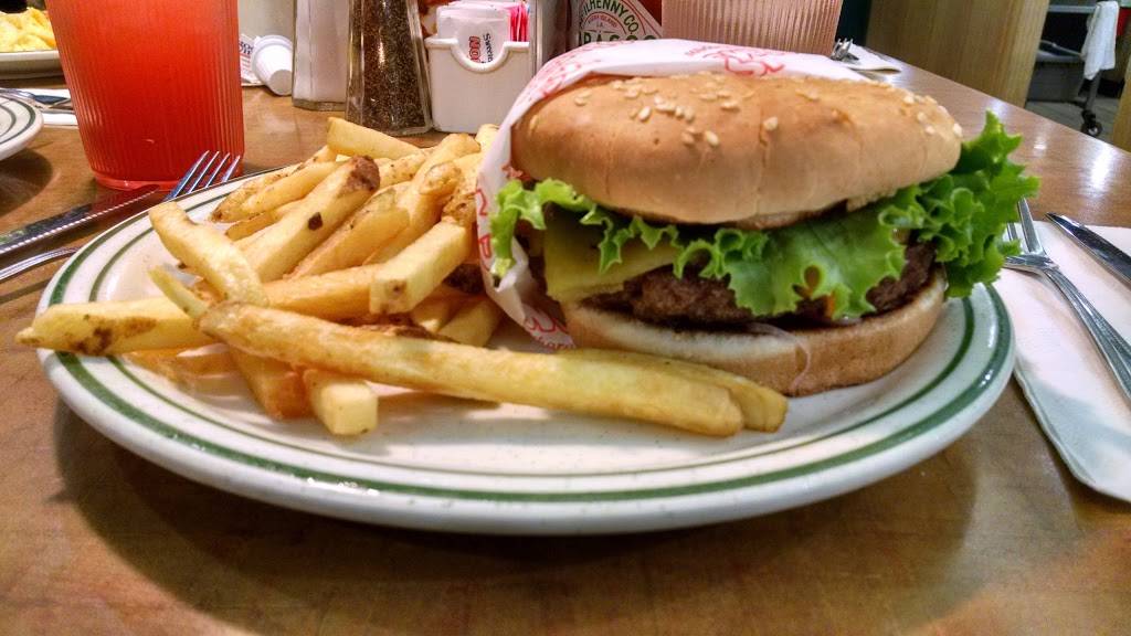 NORMS Restaurant | restaurant | 2448 Pacific Coast Hwy, Lomita, CA 90717, USA | 3105305516 OR +1 310-530-5516