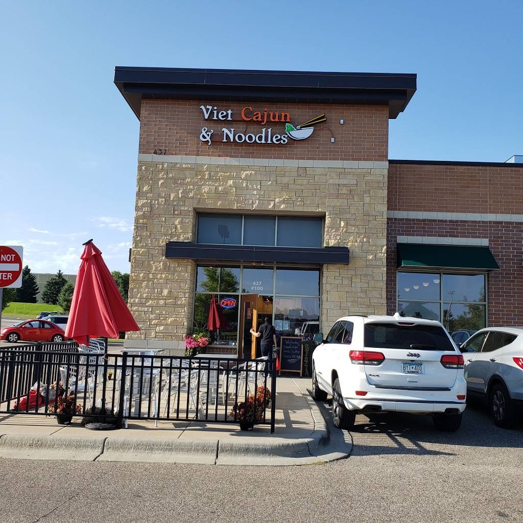 Viet Cajun & Noodles | restaurant | 437 Commerce Dr #100, Woodbury, MN 55125, USA | 6516832172 OR +1 651-683-2172