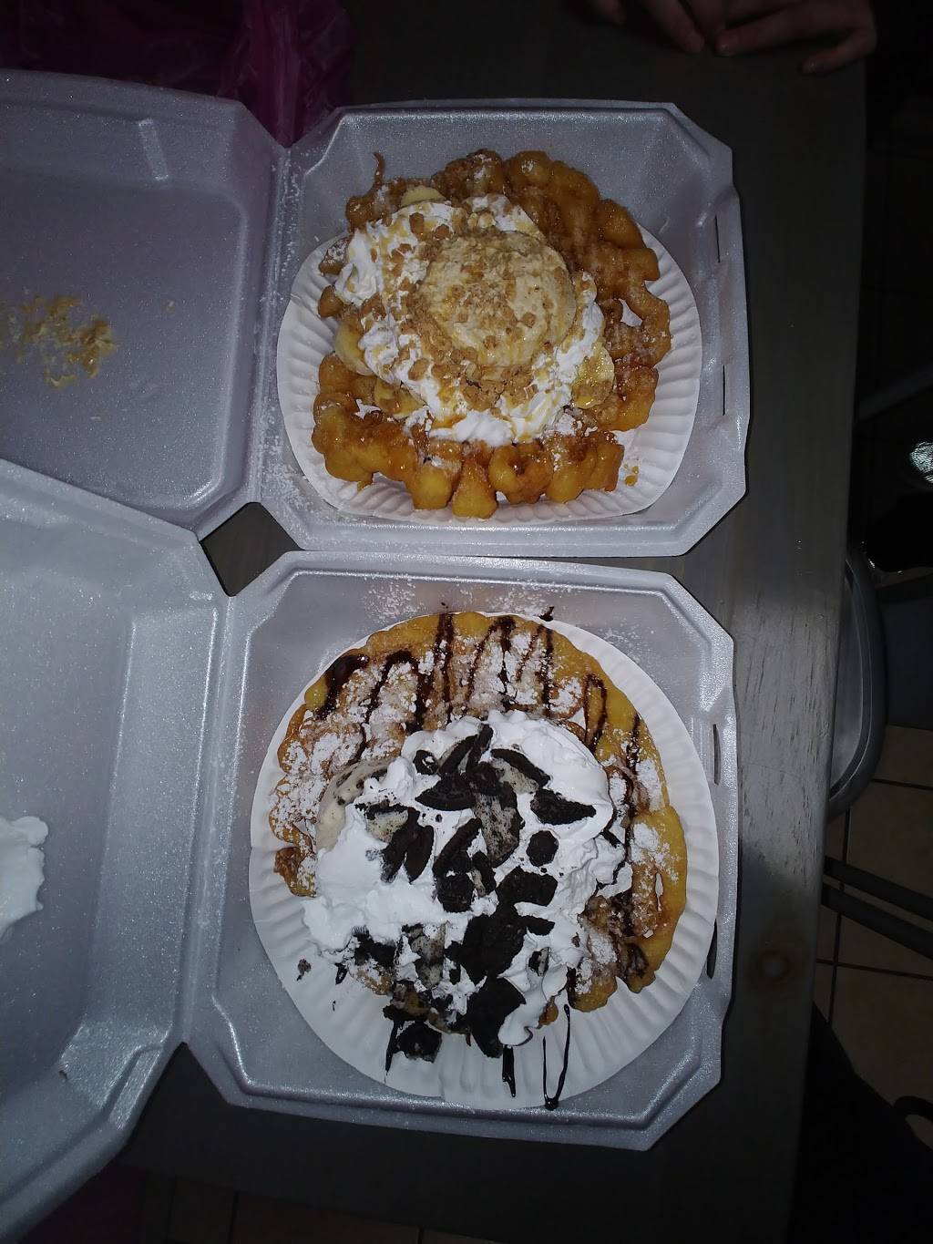 Sweetzy Treatzy | restaurant | 40340 170th St E, Palmdale, CA 93591, USA | 6612361277 OR +1 661-236-1277