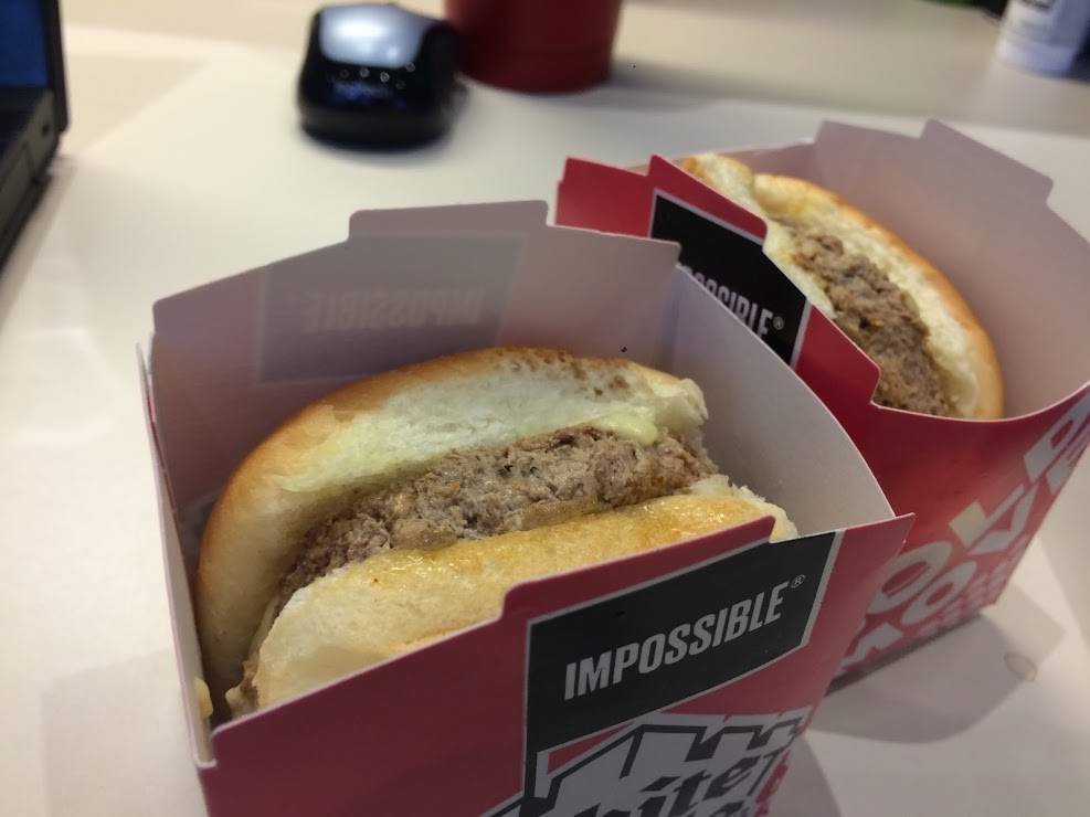 White Castle | restaurant | 2212 State Hwy K, OFallon, MO 63368, USA | 6362402015 OR +1 636-240-2015