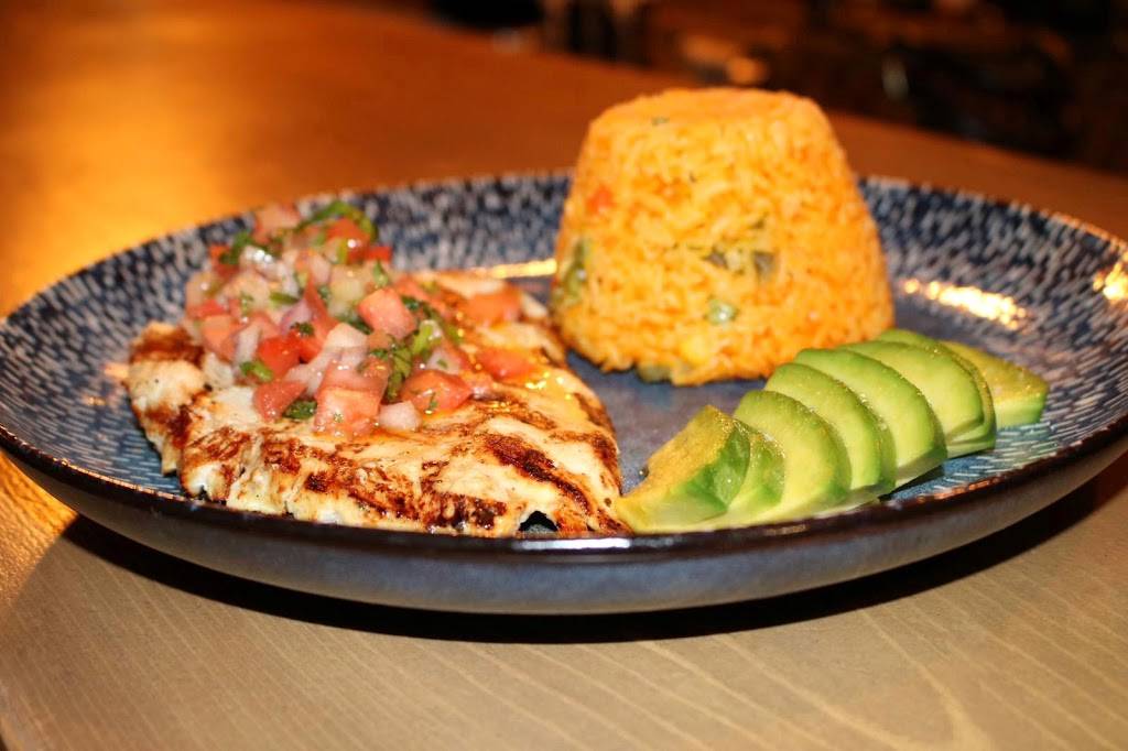 Guira y Tambora | restaurant | 4014 Washington St, Boston, MA 02131, USA | 6173277555 OR +1 617-327-7555