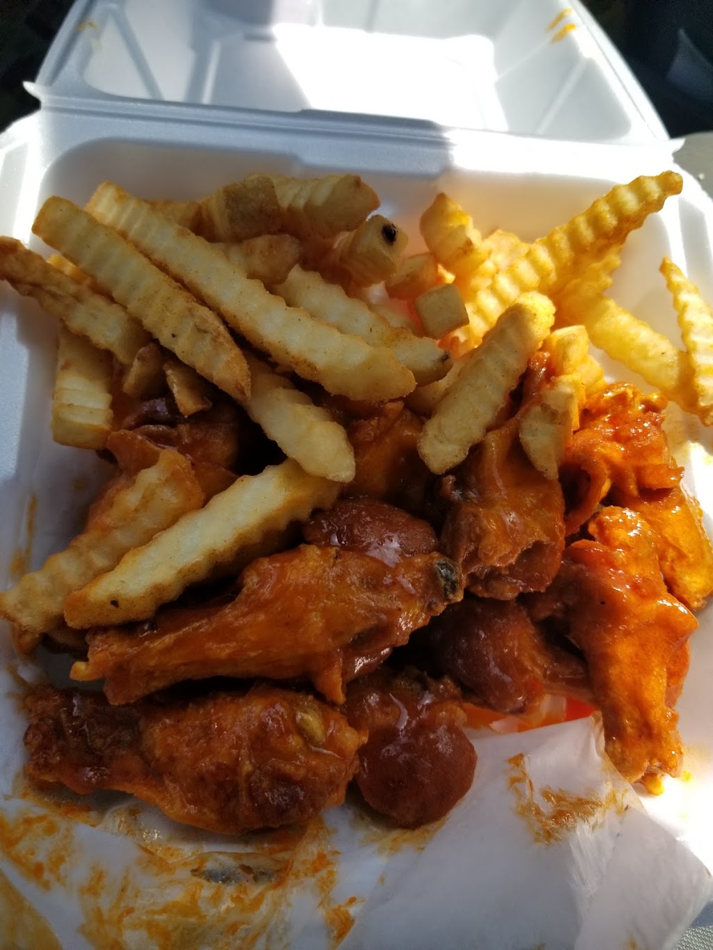 Lindys Chicken | restaurant | 2112 N Monroe St, Tallahassee, FL 32303, USA | 8503868638 OR +1 850-386-8638