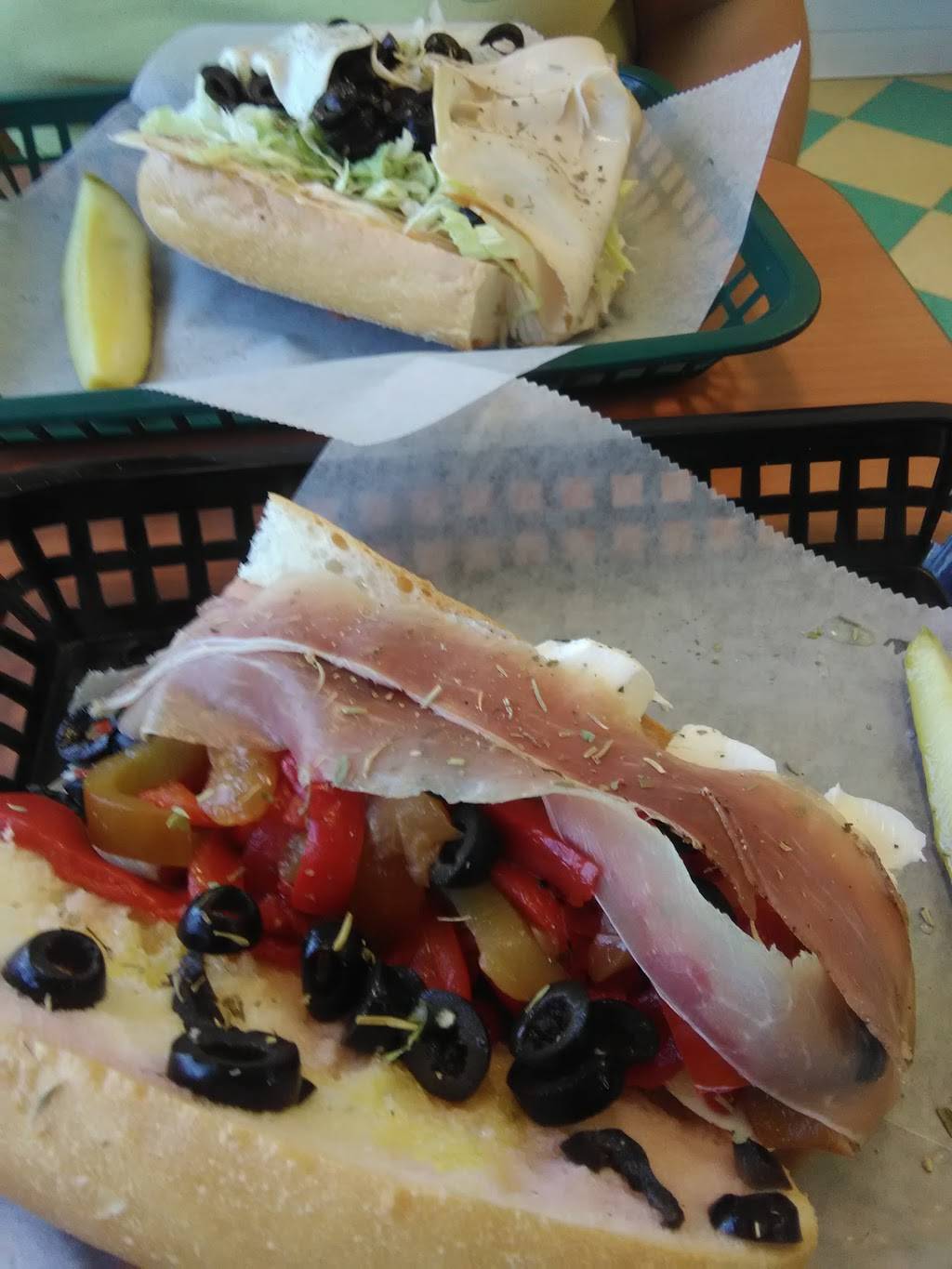 Brunos at Greenfield | meal takeaway | 555 Greenfield Rd, Lancaster, PA 17601, USA | 7173937827 OR +1 717-393-7827