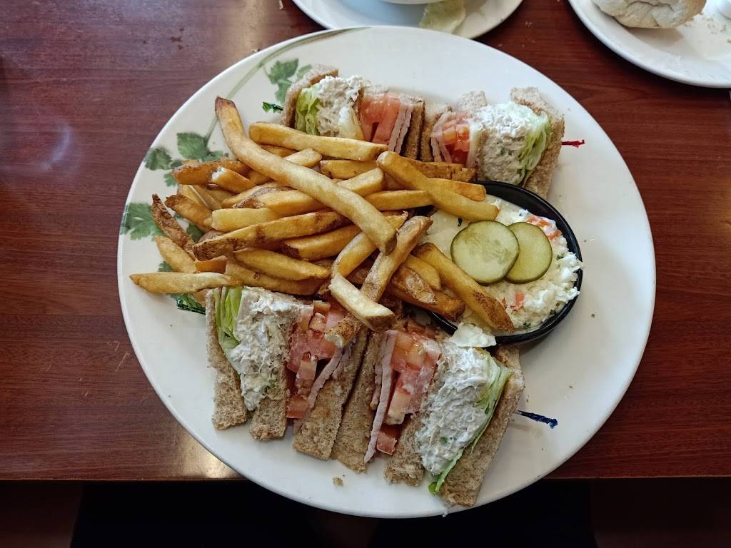 Teddys Restaurant & Deli | restaurant | 245 King St W, Oshawa, ON L1J 2J7, Canada | 9055795529 OR +1 905-579-5529