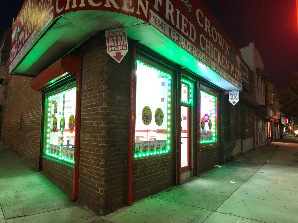 Crown Fried Chicken | restaurant | 18803 Jamaica Ave, Hollis, NY 11423, USA | 7184134707 OR +1 718-413-4707