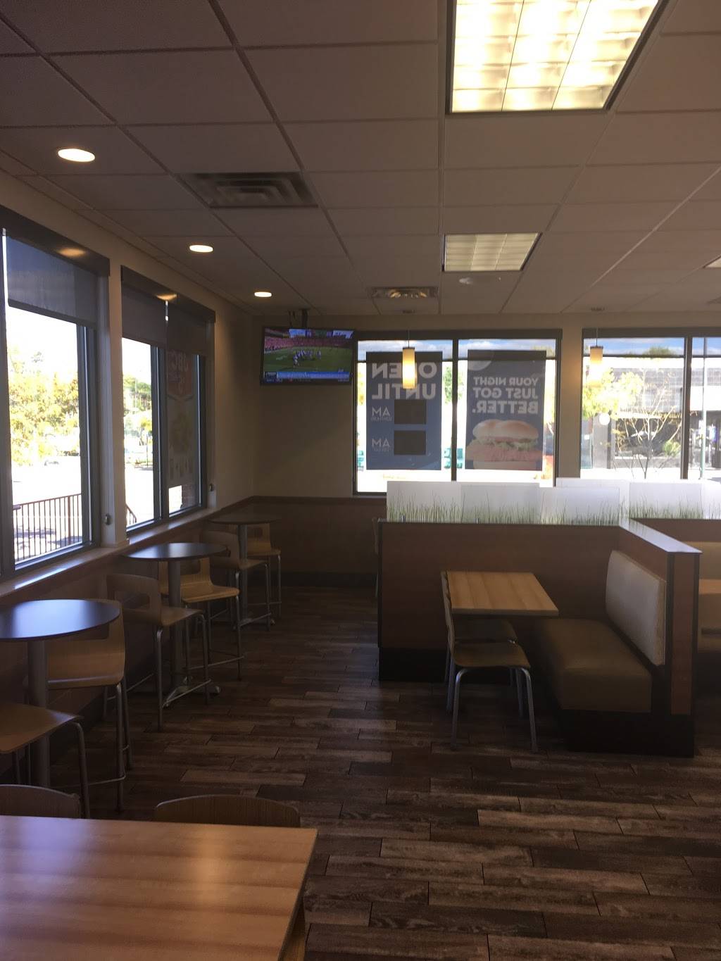 Wendys | restaurant | 515 S Broadway, Denver, CO 80209, USA | 3036981247 OR +1 303-698-1247