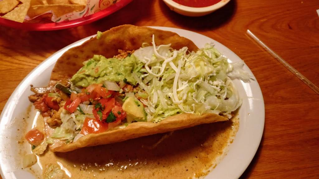 Fiesta Mexicana Restaurant | restaurant | 2465 US-43, Lawrenceburg, TN 38464, USA | 9318291101 OR +1 931-829-1101