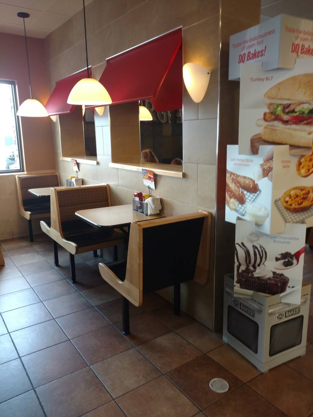 Dairy Queen Grill & Chill | restaurant | 300 E Carroll St, Tullahoma, TN 37388, USA | 9314559058 OR +1 931-455-9058