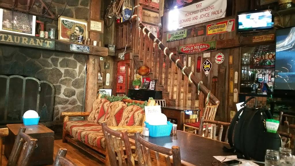 Paolas Pizza and Sports Bar | restaurant | 38015 US-26, Sandy, OR 97055, USA | 5036688058 OR +1 503-668-8058