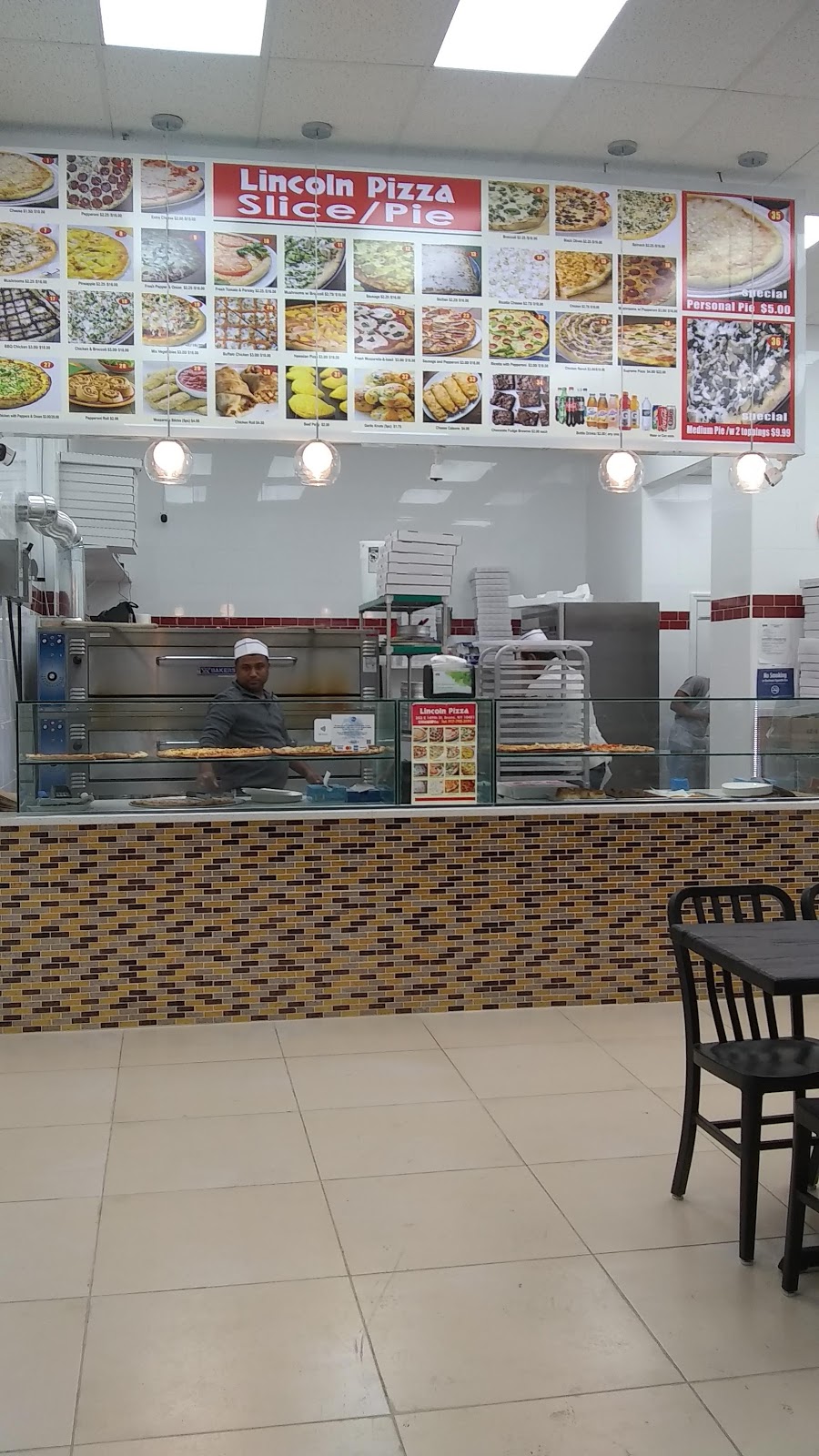 Lincoln Pizza | restaurant | 253 E 149th St, Bronx, NY 10451, USA | 9177923191 OR +1 917-792-3191