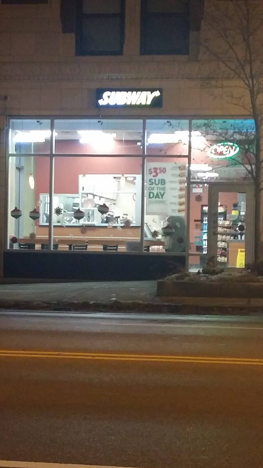 Subway Restaurants | restaurant | 6315 S Cottage Grove Ave, Chicago, IL 60637, USA | 8722443530 OR +1 872-244-3530