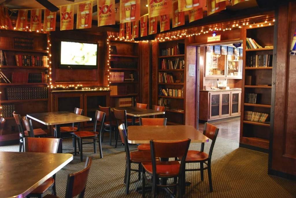 BIGS Fullerton | restaurant | 323 N State College Blvd, Fullerton, CA 92831, USA | 7145264950 OR +1 714-526-4950