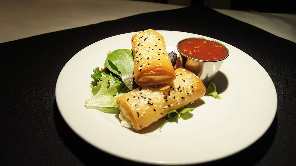 Yannis | restaurant | 2601 Navy Blvd, Glenview, IL 60026, USA | 8478329000 OR +1 847-832-9000