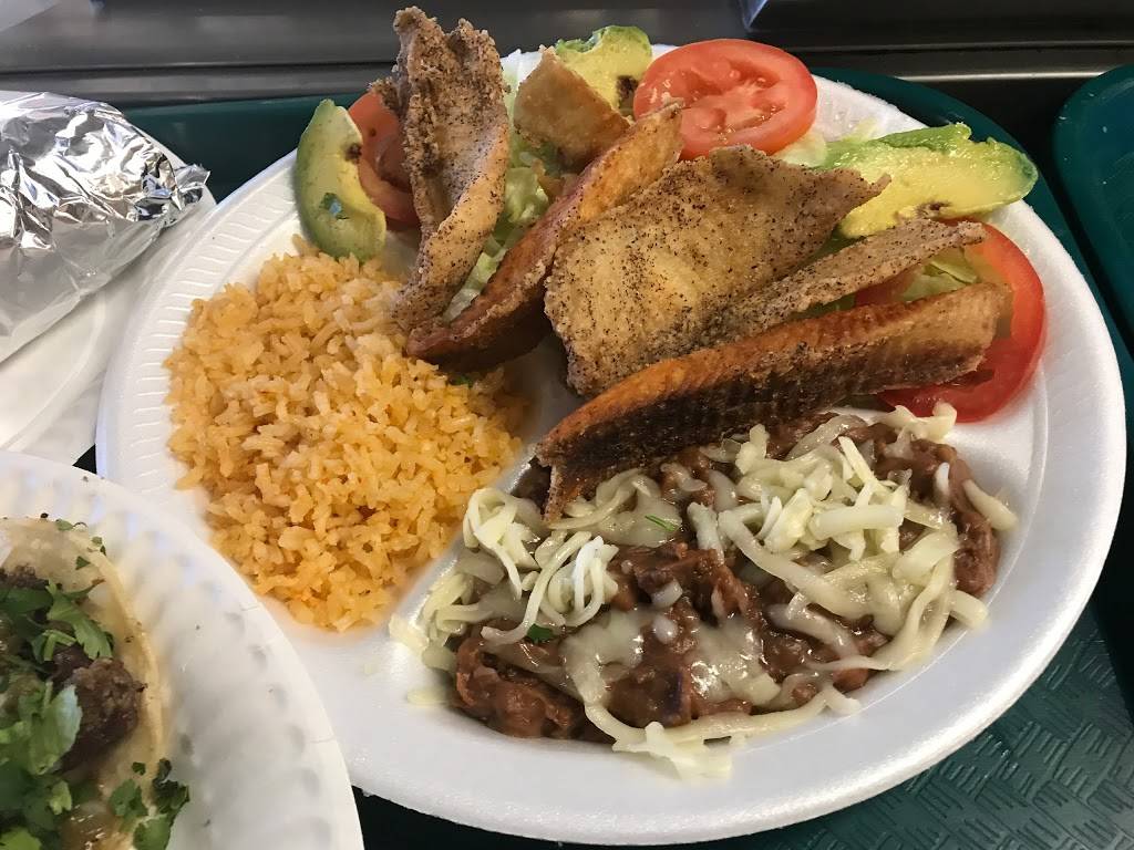 Taco Mich & Bar #3 | restaurant | 10430 N 19th Ave, Phoenix, AZ 85021, USA | 6029444921 OR +1 602-944-4921