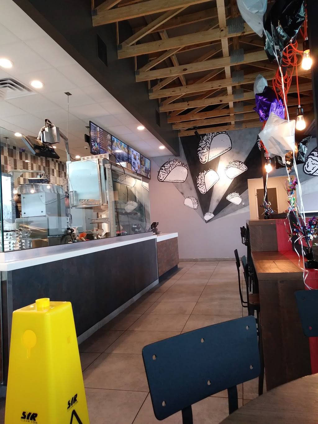 Taco Bell | meal takeaway | 10310 Lake June Rd, Dallas, TX 75217, USA | 9722865073 OR +1 972-286-5073