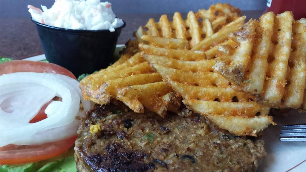 Twin Rocks Diner | restaurant | 133 Twin Rocks Rd, Lake Ariel, PA 18436, USA | 5706899112 OR +1 570-689-9112