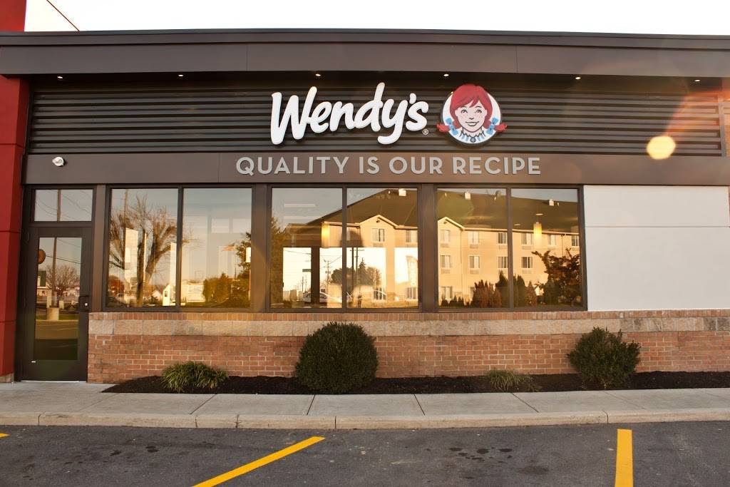 Wendys | restaurant | 4989 Renner Rd, Columbus, OH 43228, USA | 6148705177 OR +1 614-870-5177