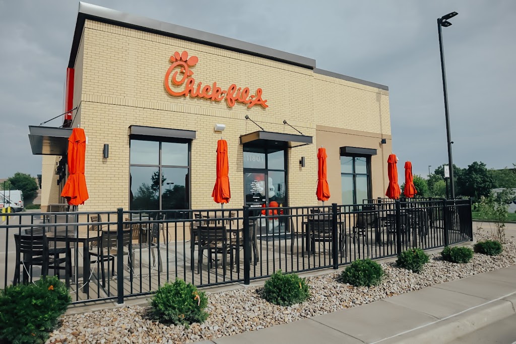 Chick-fil-A | restaurant | 11801 Plantside Dr, Jeffersontown, KY 40299, USA | 5022120008 OR +1 502-212-0008