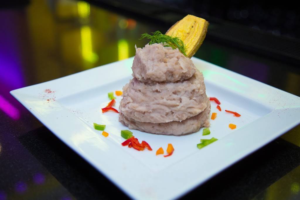 Krystal Bar & Lounge | restaurant | 1534 University Ave, Bronx, NY 10452, USA | 3472701933 OR +1 347-270-1933