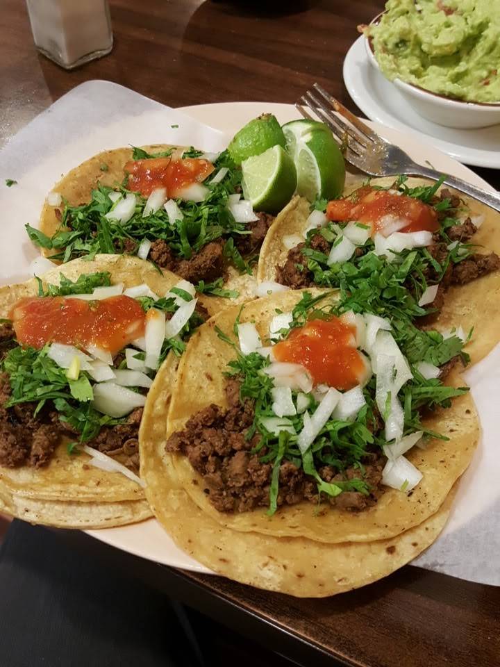 El Amigo Restaurant | restaurant | 3032 Calumet Ave, Valparaiso, IN 46383, USA | 2195315606 OR +1 219-531-5606