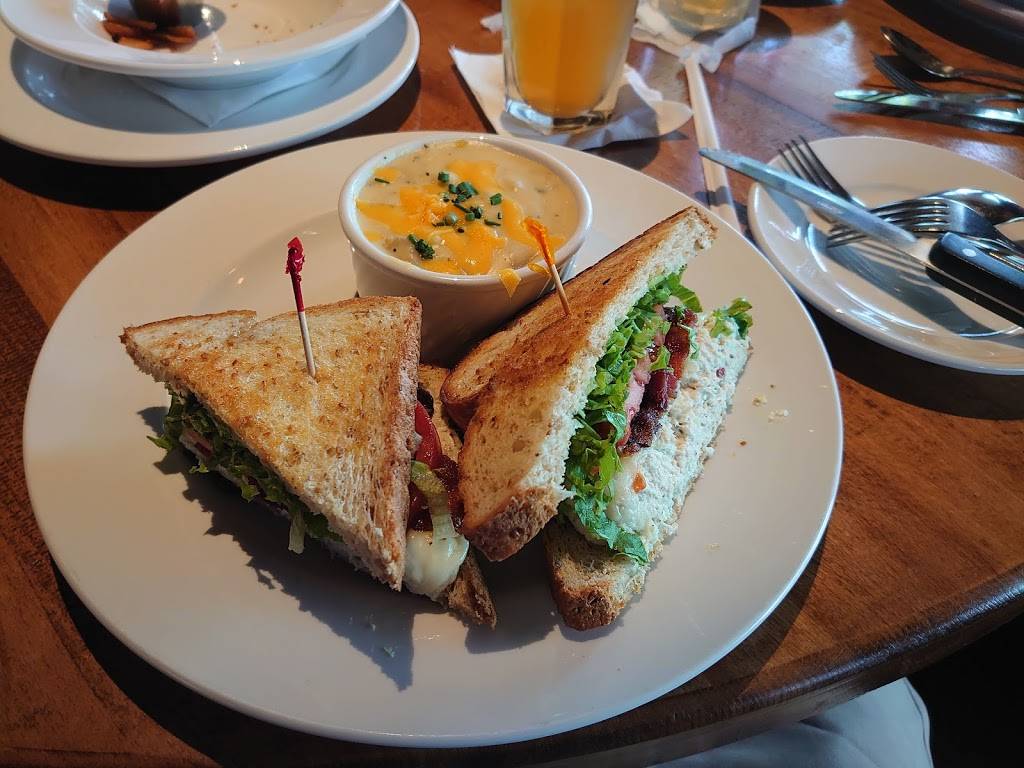 Aubreys | restaurant | 909 W Lamar Alexander Pkwy, Maryville, TN 37801, USA | 8653798800 OR +1 865-379-8800