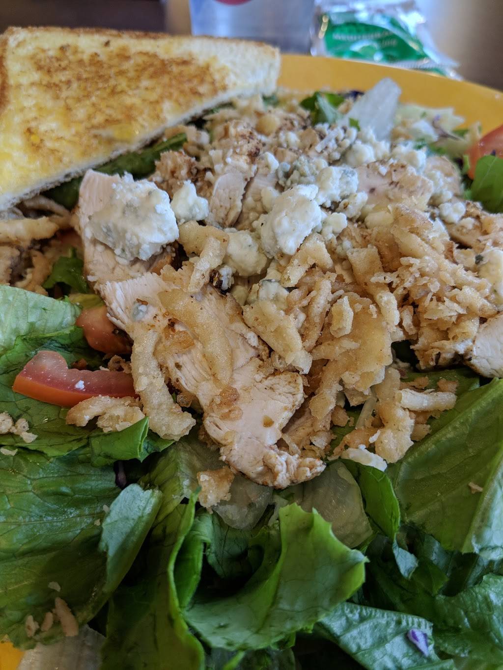 Zaxbys Chicken Fingers & Buffalo Wings | restaurant | 1717 S Yale Ave, Tulsa, OK 74112, USA | 5392155920 OR +1 539-215-5920