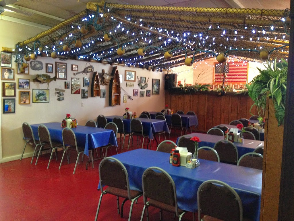 Hollis Seafood Buffet | restaurant | 113 Highway 3265, Spearsville, LA 71277, USA | 3187780444 OR +1 318-778-0444