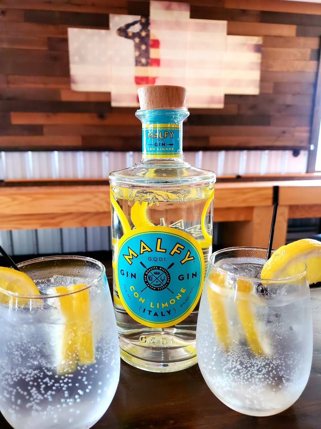 SideStreet Bar & Grill | restaurant | 124 Dingmans Ct, Dingmans Ferry, PA 18328, USA | 5708284677 OR +1 570-828-4677