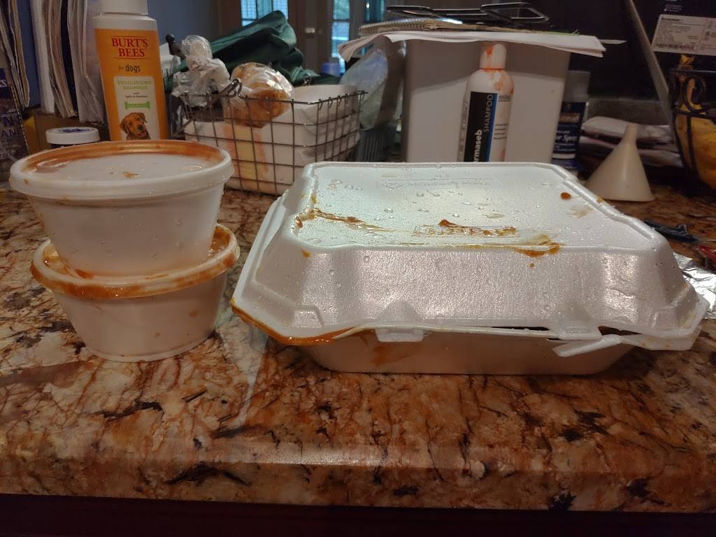 Smokin Oaks BBQ | restaurant | 1501 E Sligh Ave, Tampa, FL 33610, USA | 8137356004 OR +1 813-735-6004