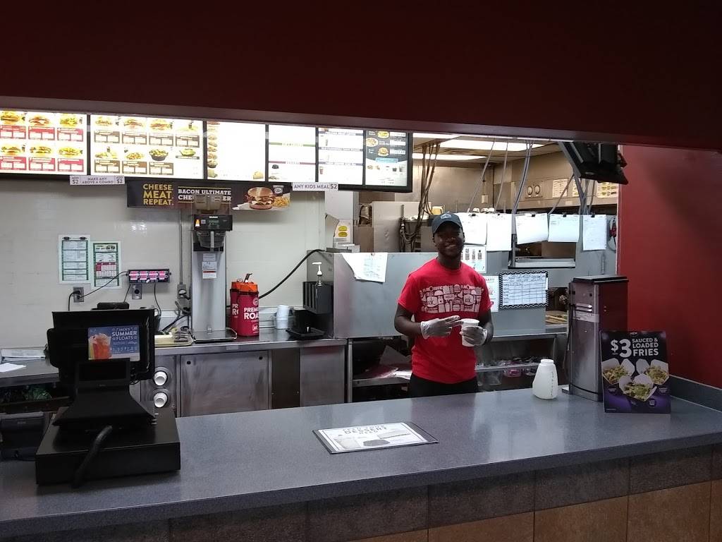 Jack in the Box | restaurant | 101 Homer M Adams Pkwy, Alton, IL 62002, USA | 6184629905 OR +1 618-462-9905