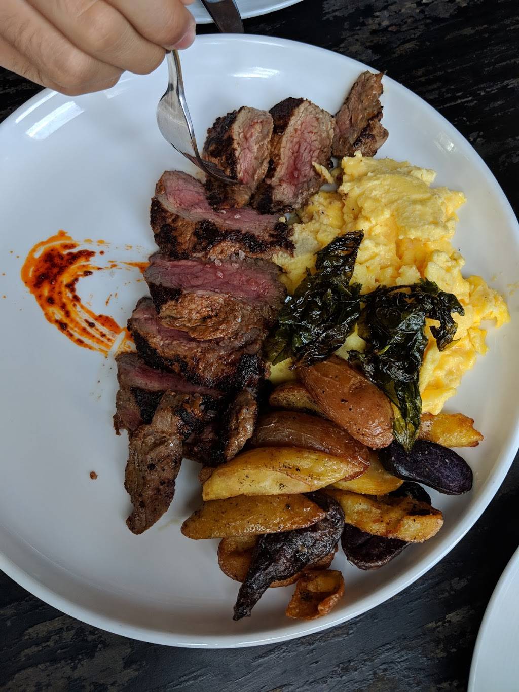 El Mercado Modern Cuisine | night club | 301 N Spurgeon St, Santa Ana, CA 92701, USA | 7143382446 OR +1 714-338-2446