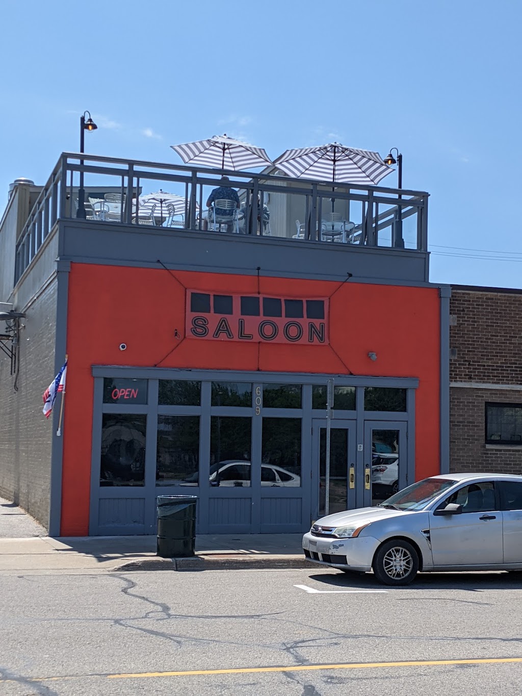 No Name Saloon | restaurant | 609 W Western Ave, Muskegon, MI 49440, USA | 2313755717 OR +1 231-375-5717