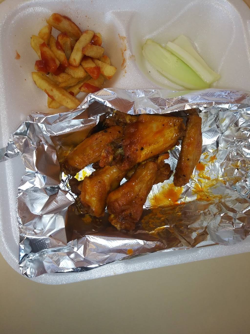 The Wing Place | restaurant | 3401 Veterans Pkwy, Columbus, GA 31904, USA | 7069400020 OR +1 706-940-0020