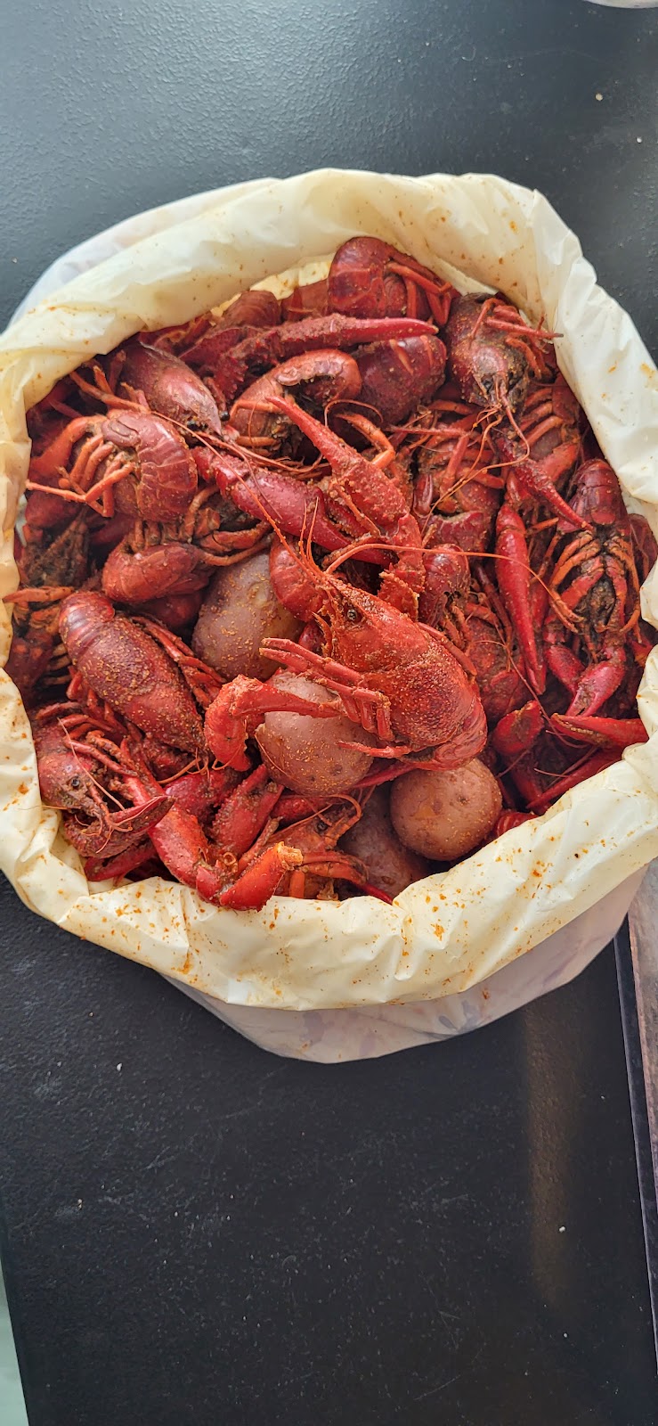 S&S Crawfish | restaurant | 2604 Lake St, Lake Charles, LA 70601, USA | 3375082206 OR +1 337-508-2206