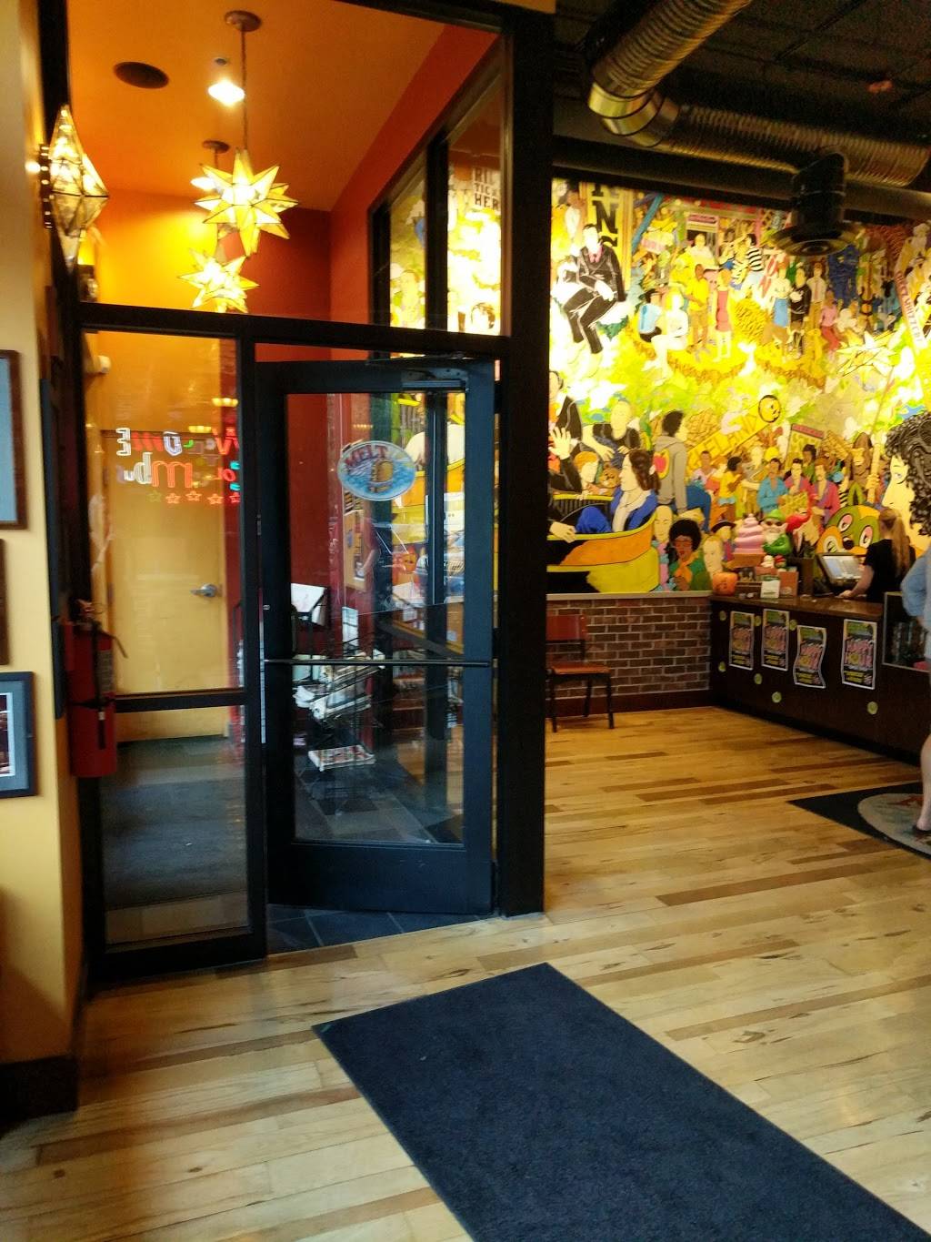 Melt Bar and Grilled | restaurant | 840 N High St, Columbus, OH 43215, USA | 6144531150 OR +1 614-453-1150