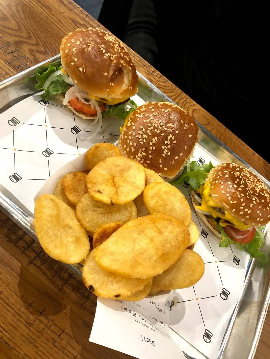 BurgerIM | restaurant | 131 New Rd, Parsippany-Troy Hills, NJ 07054, USA | 9735219909 OR +1 973-521-9909