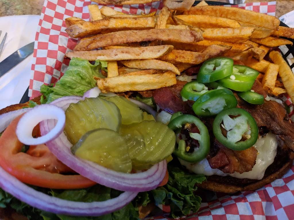 Hammers Grill & Bar | restaurant | 771 E Horizon Dr #104, Henderson, NV 89015, USA | 7025641866 OR +1 702-564-1866