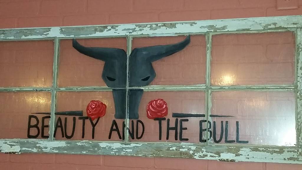 Beauty & The Bull Bar & Grill | restaurant | 5935 S 075 W, Wolcottville, IN 46795, USA | 2603031225 OR +1 260-303-1225