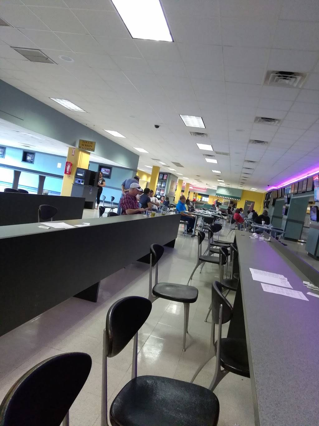 bestbet Orange Park | restaurant | 455 Park Ave, Orange Park, FL 32073, USA | 9046460001 OR +1 904-646-0001