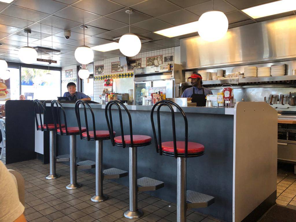 Waffle House | meal takeaway | 7147 Okeechobee Rd, Fort Pierce, FL 34945, USA | 7724618444 OR +1 772-461-8444