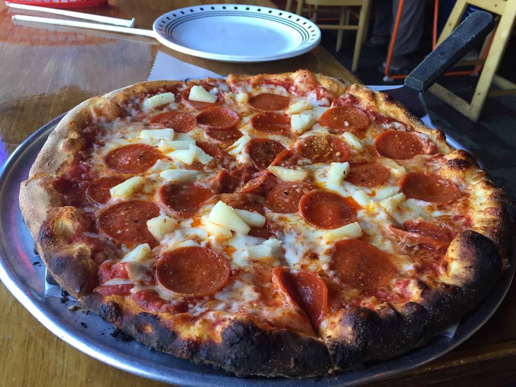 The Rolling Tomato | meal takeaway | 505 Long Hill Rd, Groton, CT 06340, USA | 8604459663 OR +1 860-445-9663