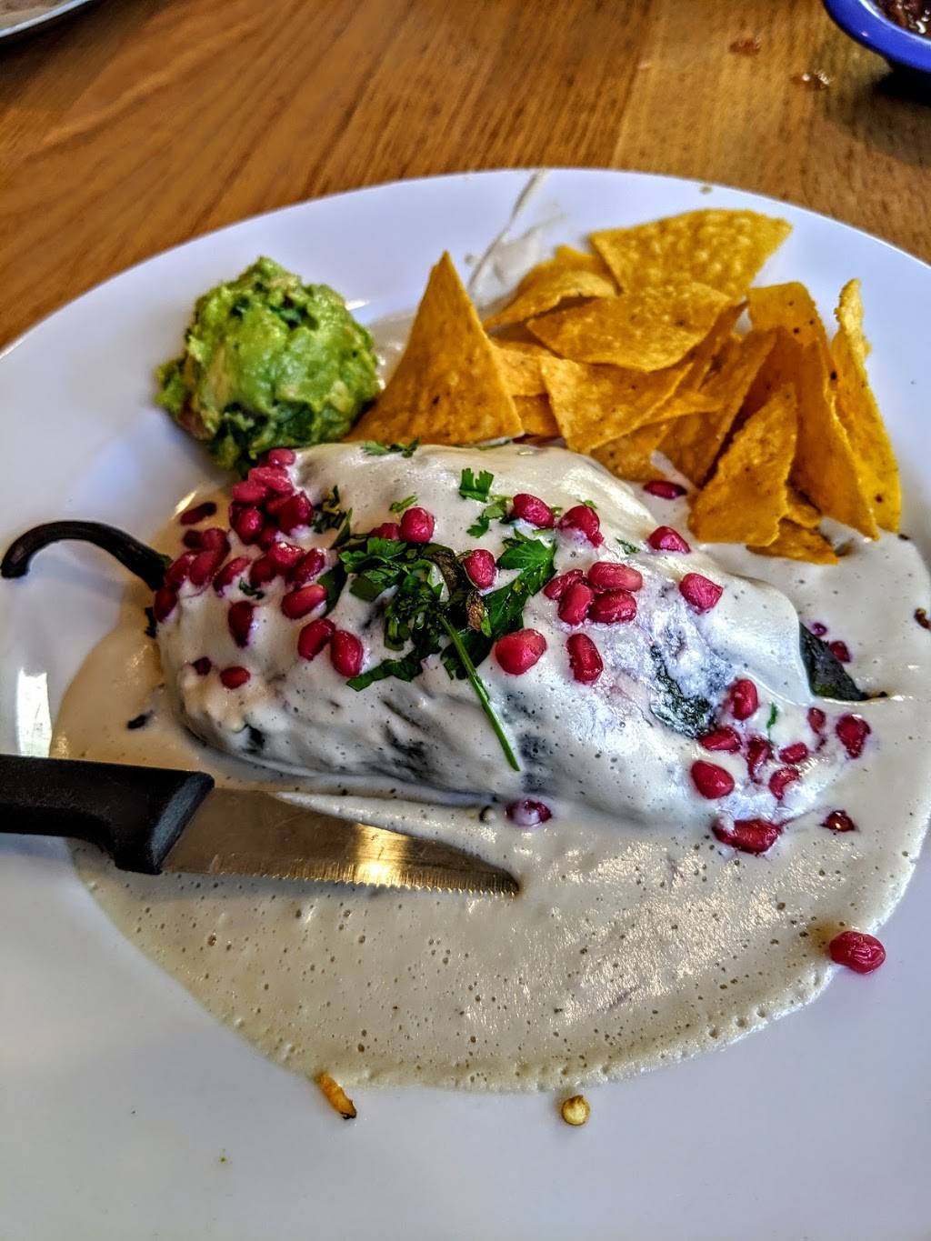 Eds Cantina & Grill | restaurant | 390 E Elkhorn Ave, Estes Park, CO 80517, USA | 9705862919 OR +1 970-586-2919