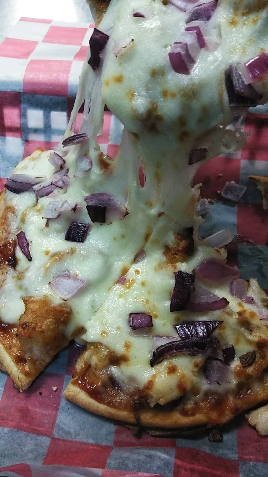 First String Family Sports | restaurant | 5921 New Cut Rd, Louisville, KY 40214, USA | 5023660049 OR +1 502-366-0049