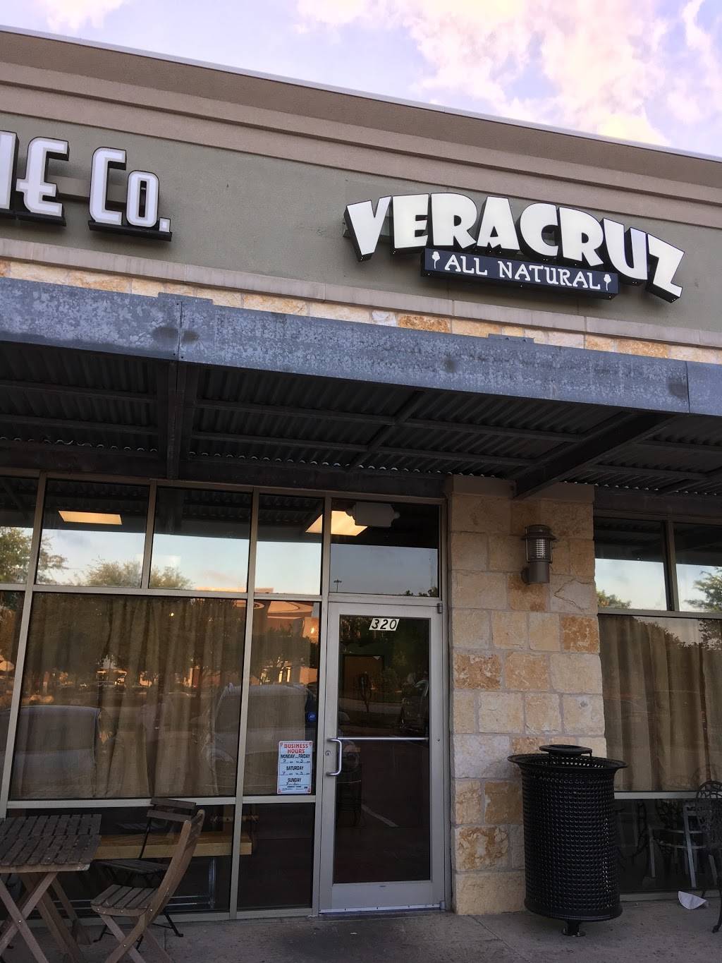 Veracruz All Natural | restaurant | 2711 La Frontera Blvd #320, Round Rock, TX 78681, USA | 5123886595 OR +1 512-388-6595