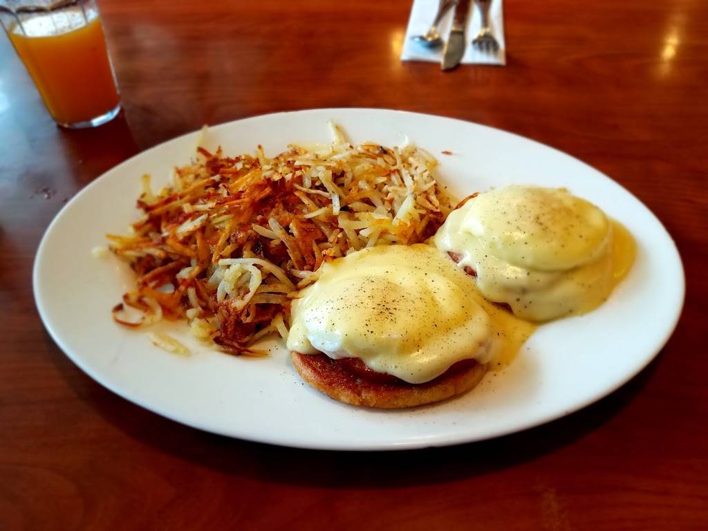 Astro Family Restaurant | restaurant | 4019, 2300 Fletcher Dr, Los Angeles, CA 90039, USA | 3236639241 OR +1 323-663-9241