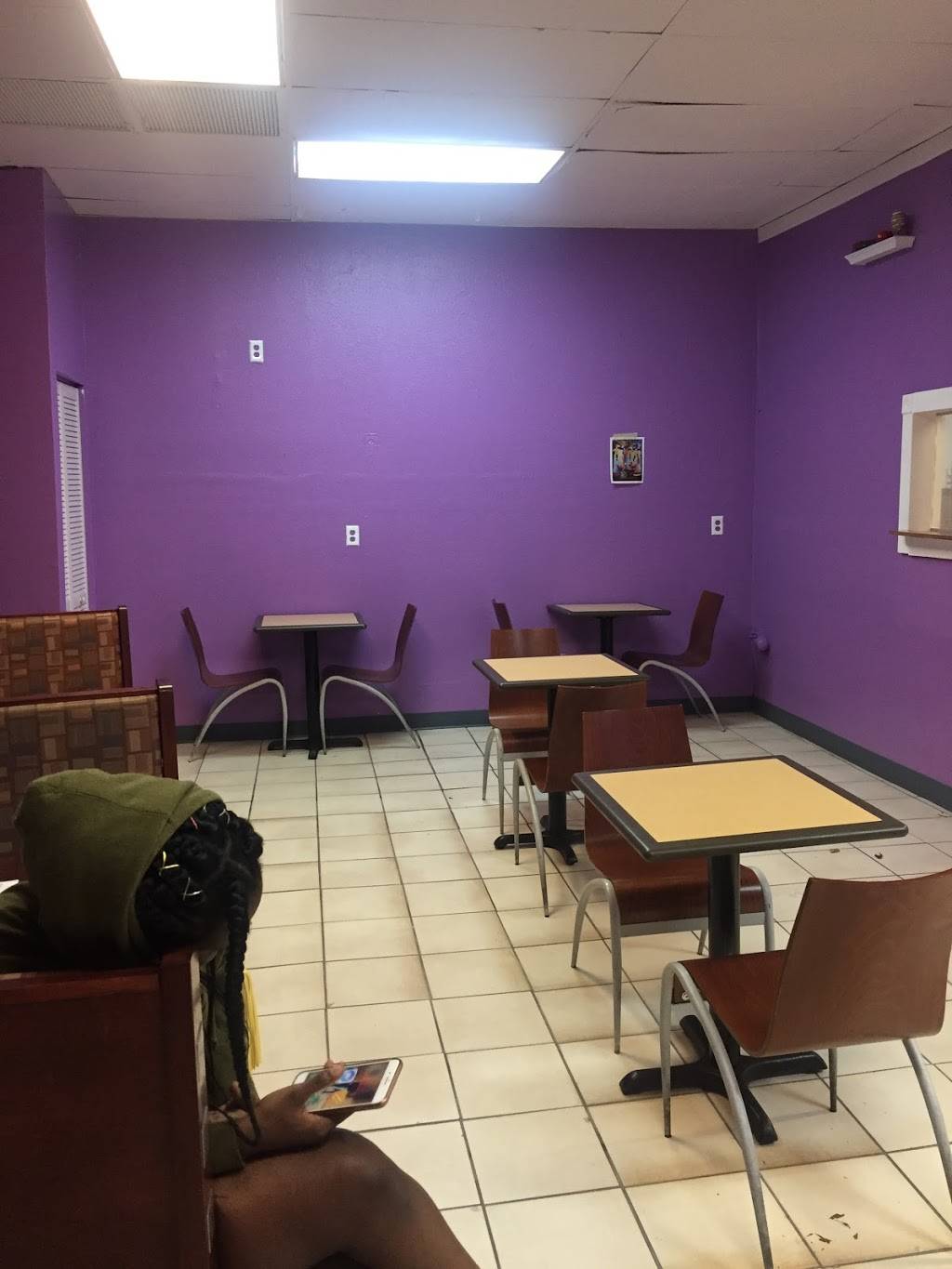 Vio’s Creole Cuisine | restaurant | 8132 Lem Turner Rd, Jacksonville, FL 32208, USA | 9045028620 OR +1 904-502-8620