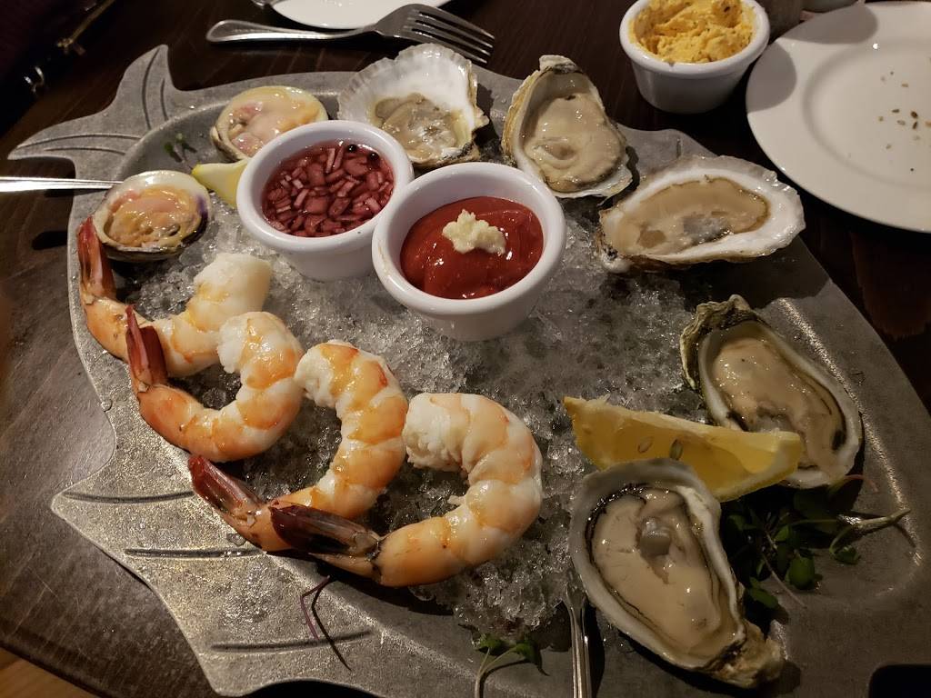 Merrills on the Waterfront | restaurant | 36 Homers Wharf, New Bedford, MA 02740, USA | 5089977010 OR +1 508-997-7010