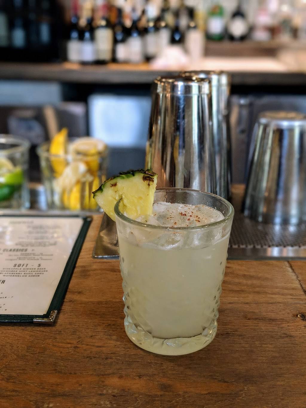 La Farfalle | restaurant | 15 Beaufain St, Charleston, SC 29401, USA | 8432120920 OR +1 843-212-0920