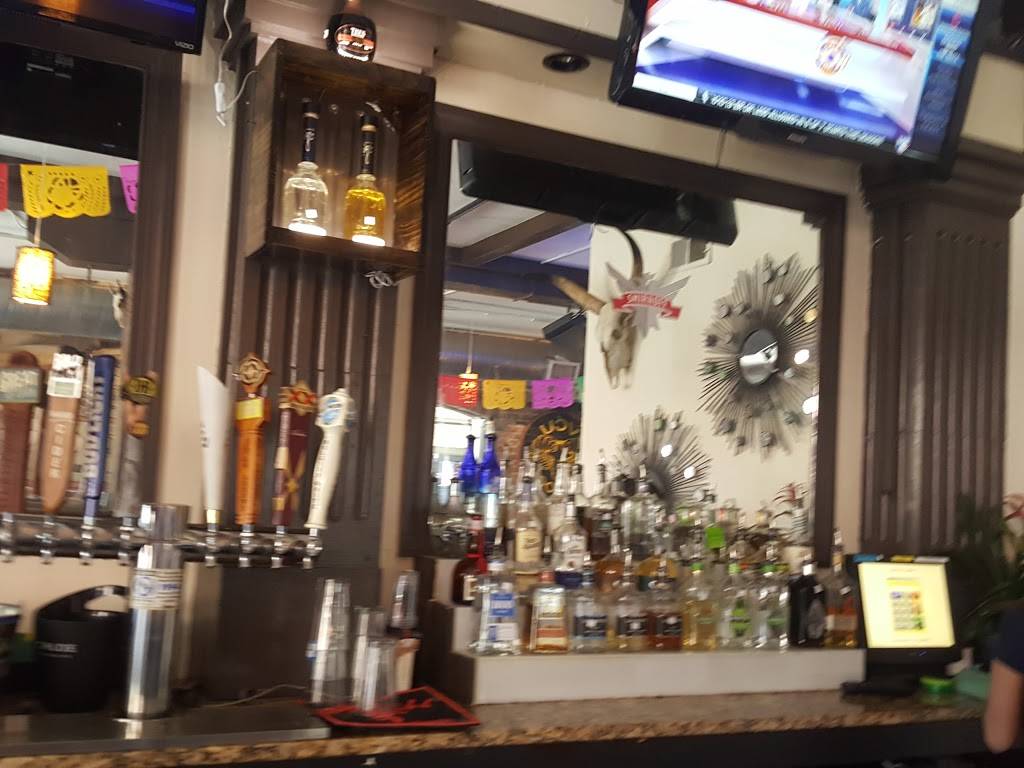 Cha Chas Southwest Kitchen & Bar | restaurant | 1419 E Cary St, Richmond, VA 23219, USA | 8047266296 OR +1 804-726-6296