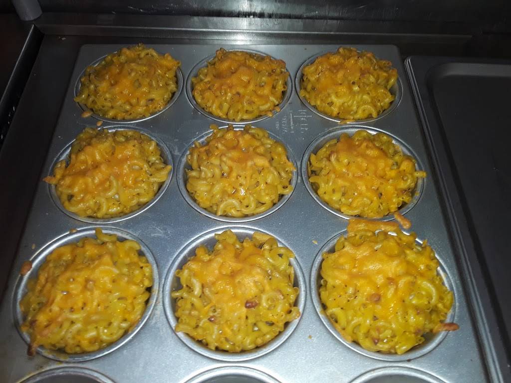 Down De Islands Caribbean Restaurant | restaurant | 11745 Jefferson Ave Ste 8, Newport News, VA 23606, USA | 7575949511 OR +1 757-594-9511